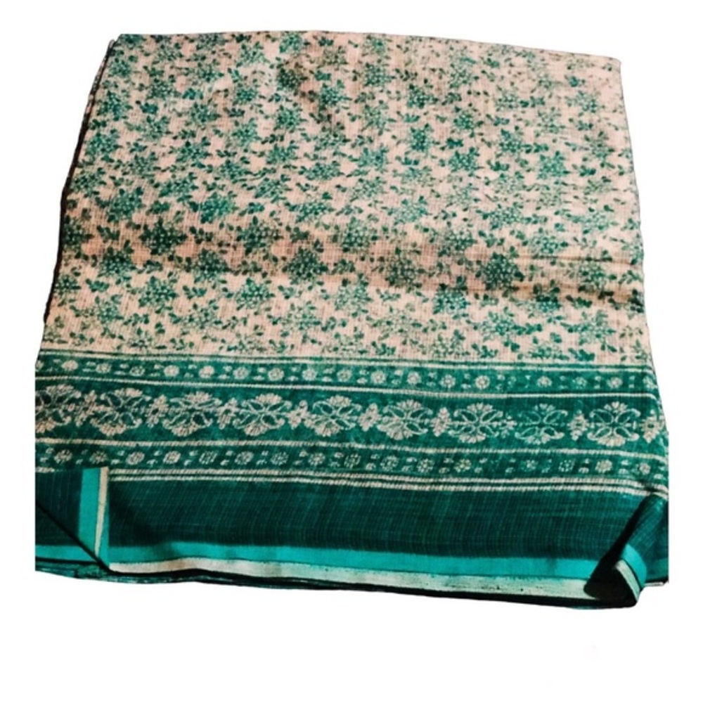 New Simple Floral Netted Cotton Saree